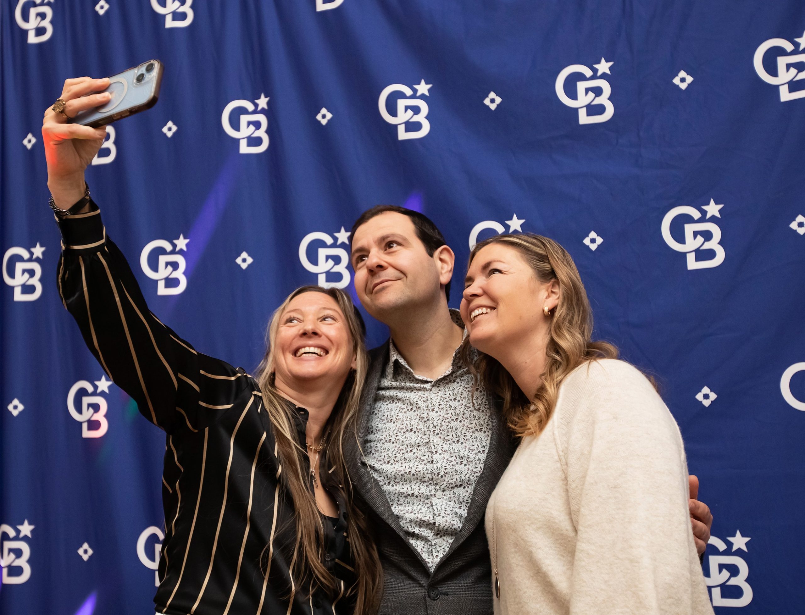 Copyright Jordan Lyall Photography
Personal Use Only
Please contact for commercial usage